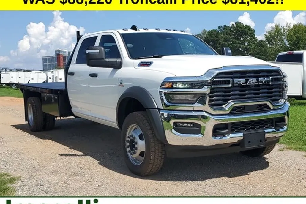 2025 Ram 4500 Tradesman photo 1