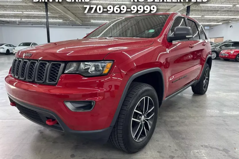 2017 Jeep Grand Cherokee Trailhawk photo 1