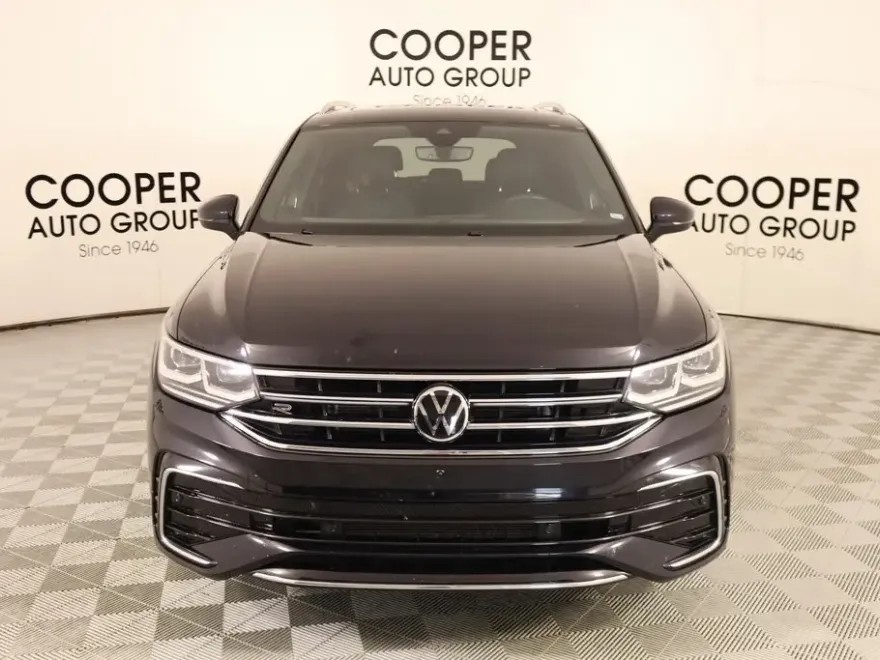 2022 Volkswagen Tiguan SEL Premium R-Line photo 1