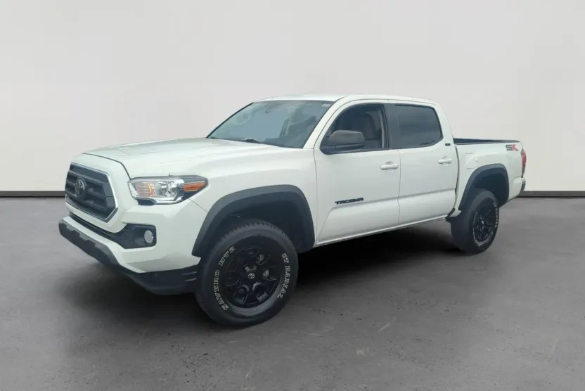 2023 Toyota Tacoma SR5 photo 1