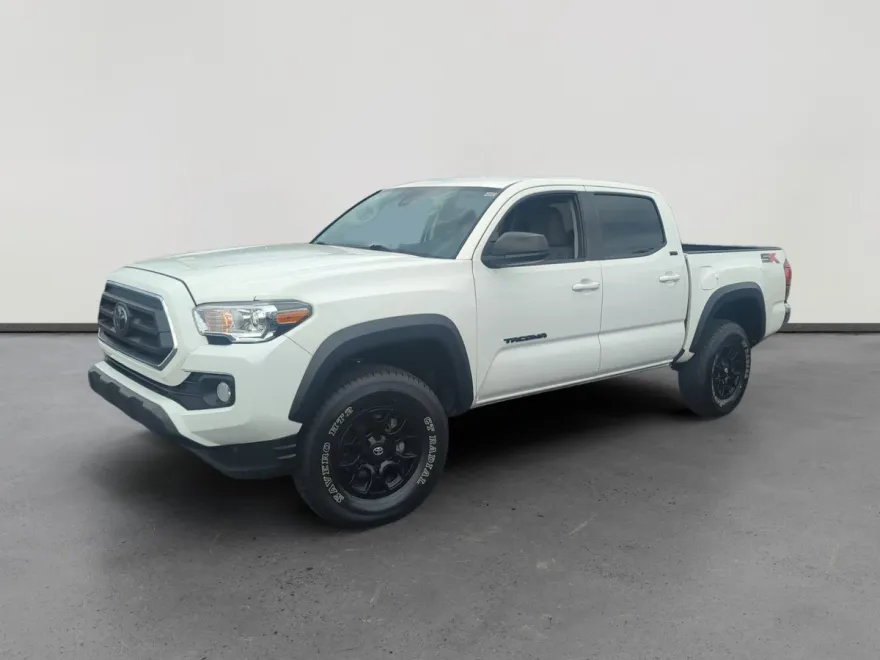 2023 Toyota Tacoma SR5 photo 1