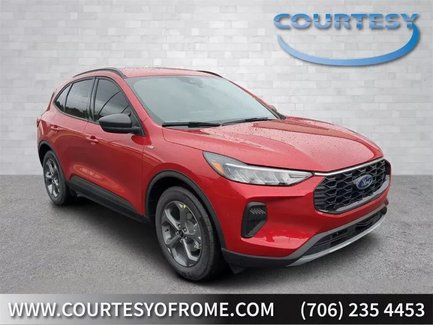 2025 Ford Escape ST-Line photo 1