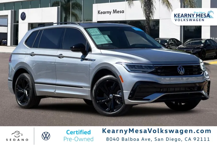 2024 Volkswagen Tiguan SE R-Line Black photo 1