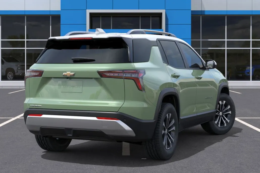 2026 Chevrolet Equinox LT photo 1