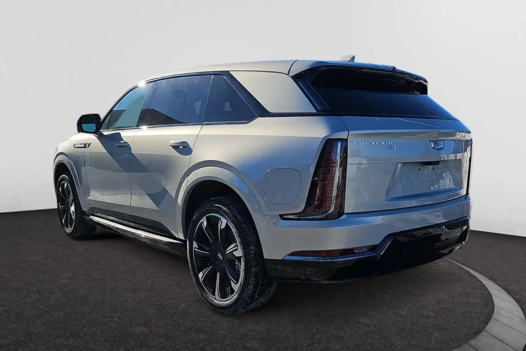 2025 Cadillac Escalade IQ Sport photo 1