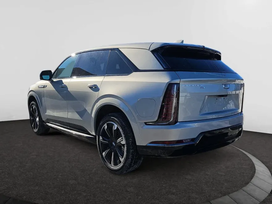 2025 Cadillac Escalade IQ Sport photo 1