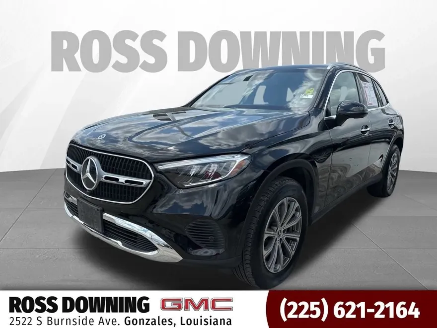 2024 Mercedes Benz GLC 300 photo 1