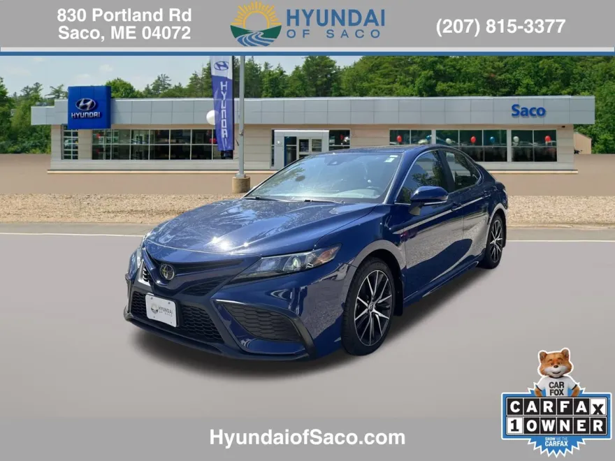 2023 Toyota Camry SE photo 1