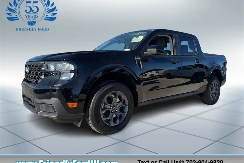 2025 Ford Maverick XLT photo 1