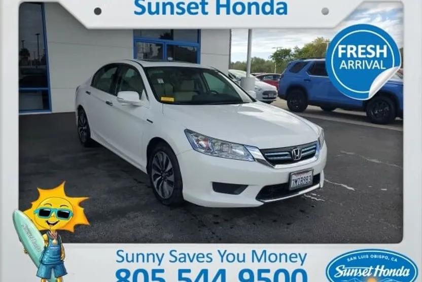 2015 Honda Accord Hybrid Touring photo 1