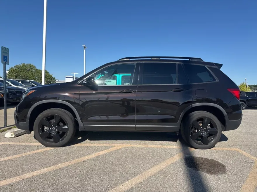 2019 Honda Passport Elite photo 1