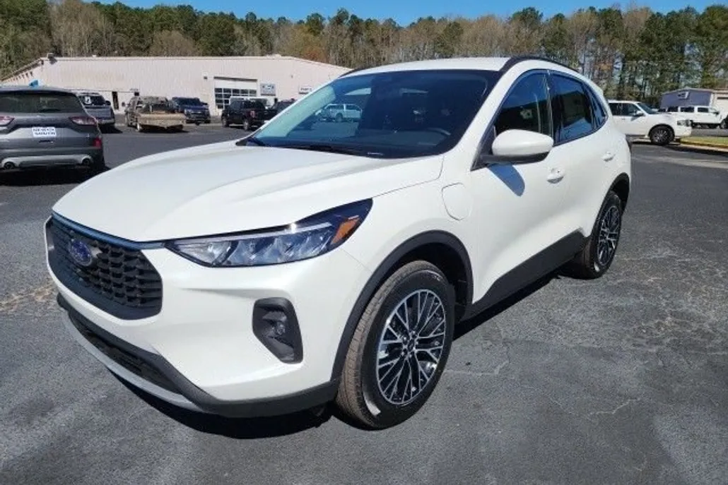 2025 Ford Escape Plug-In Hybrid photo 1