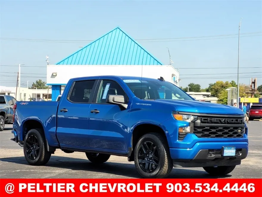 2022 Chevrolet Silverado 1500 Custom photo 1