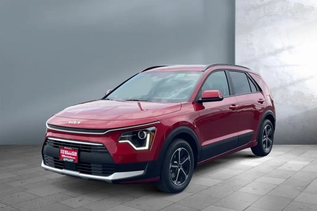 2025 Kia Niro EX photo 1