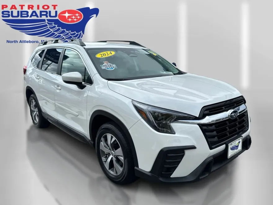 2024 Subaru Ascent Premium photo 1