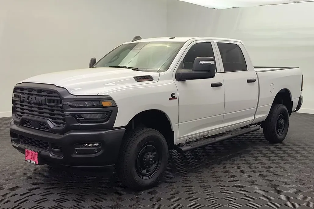 2025 Ram 2500 Tradesman photo 1