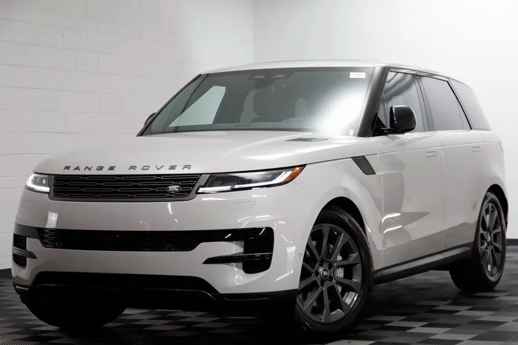 2025 Land Rover Range Rover Sport SE photo 1