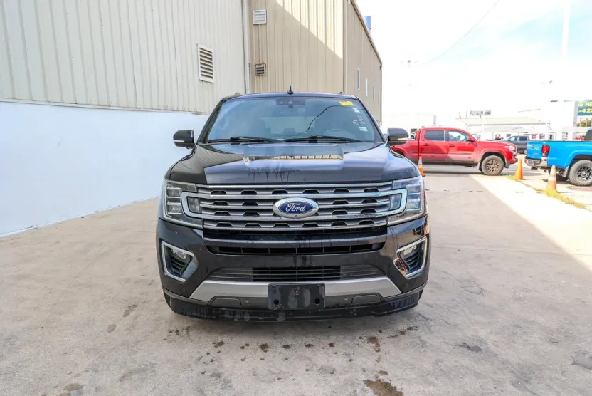 2020 Ford Expedition Limited photo 1
