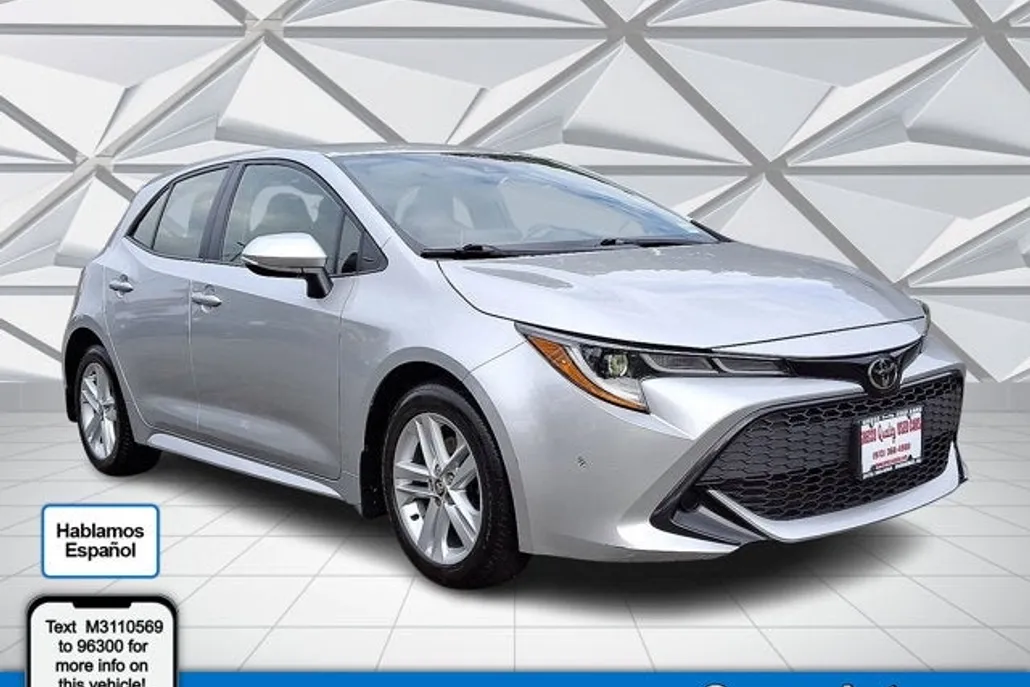 2021 Toyota Corolla SE photo 1