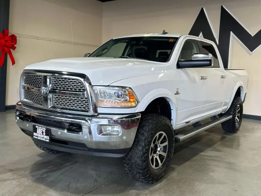 2017 Ram 2500 Laramie photo 1