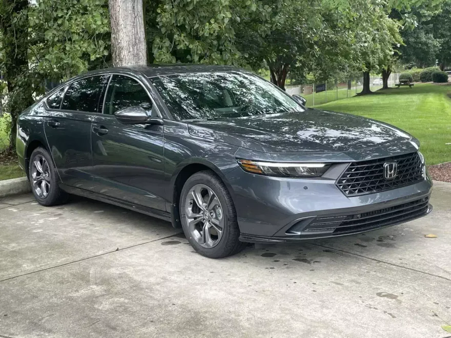 2025 Honda Accord Hybrid EX-L photo 1