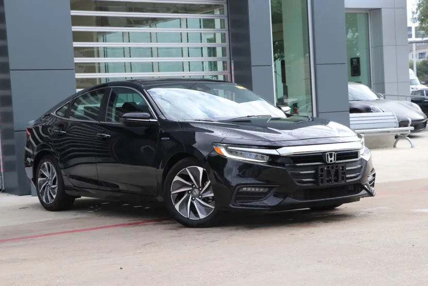 2021 Honda Insight Touring photo 1
