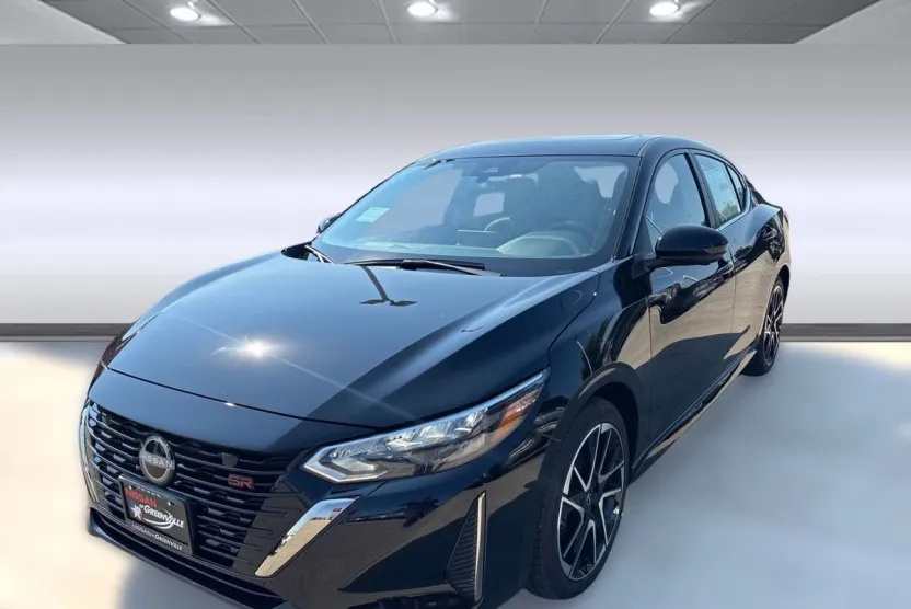 2025 Nissan Sentra SR photo 1