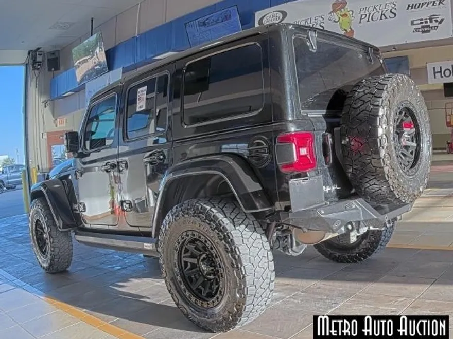 2023 Jeep Wrangler High Altitude photo 1