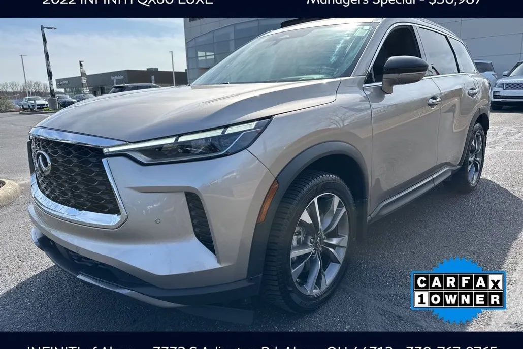 2022 Infiniti QX60 Luxe photo 1
