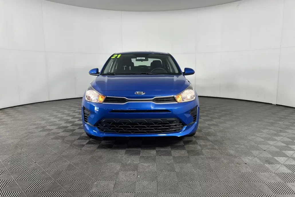 2021 Kia Rio S photo 1