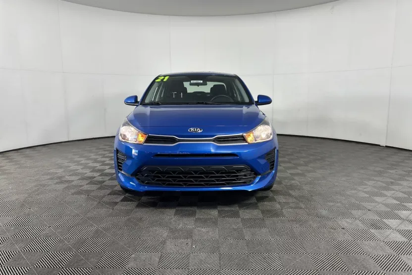 2021 Kia Rio S photo 1