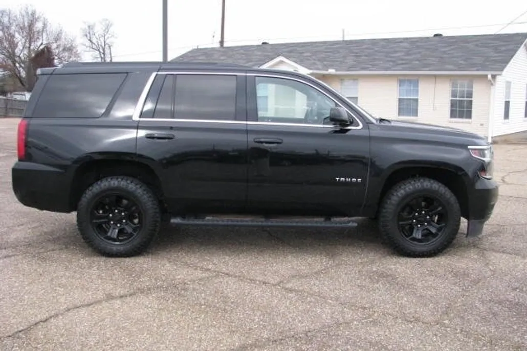 2020 Chevrolet Tahoe Z71 photo 1