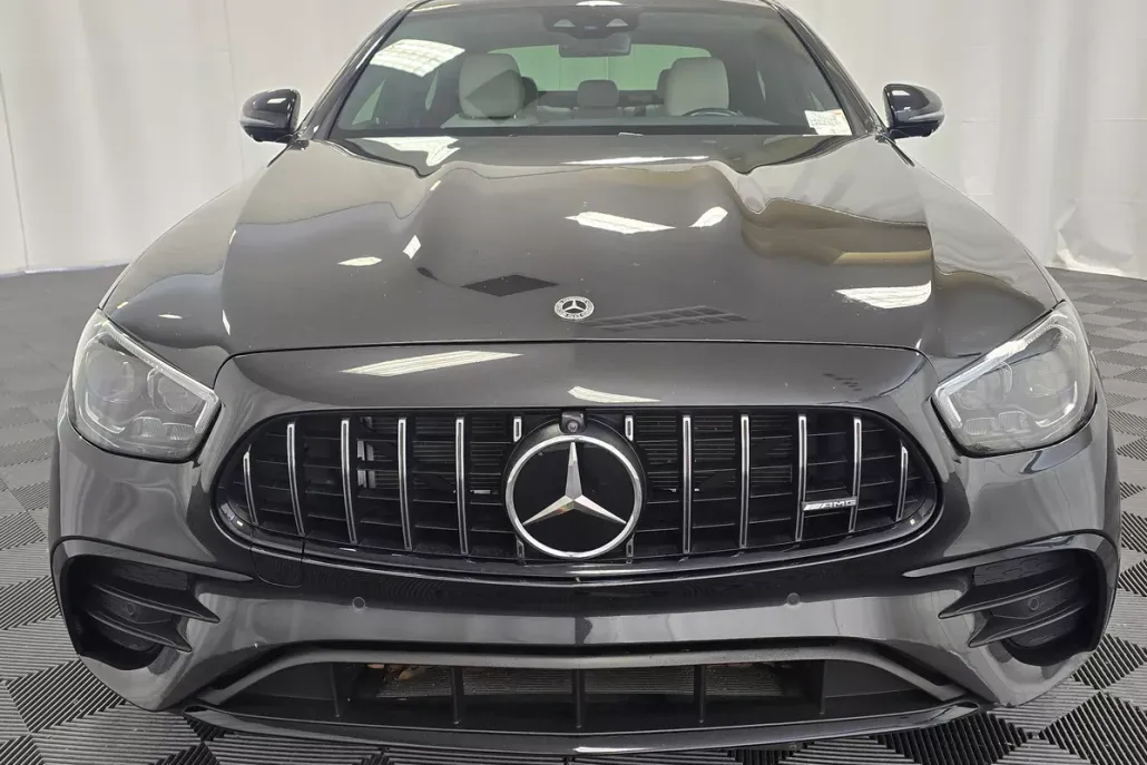 2022 Mercedes Benz E AMG 53 photo 1