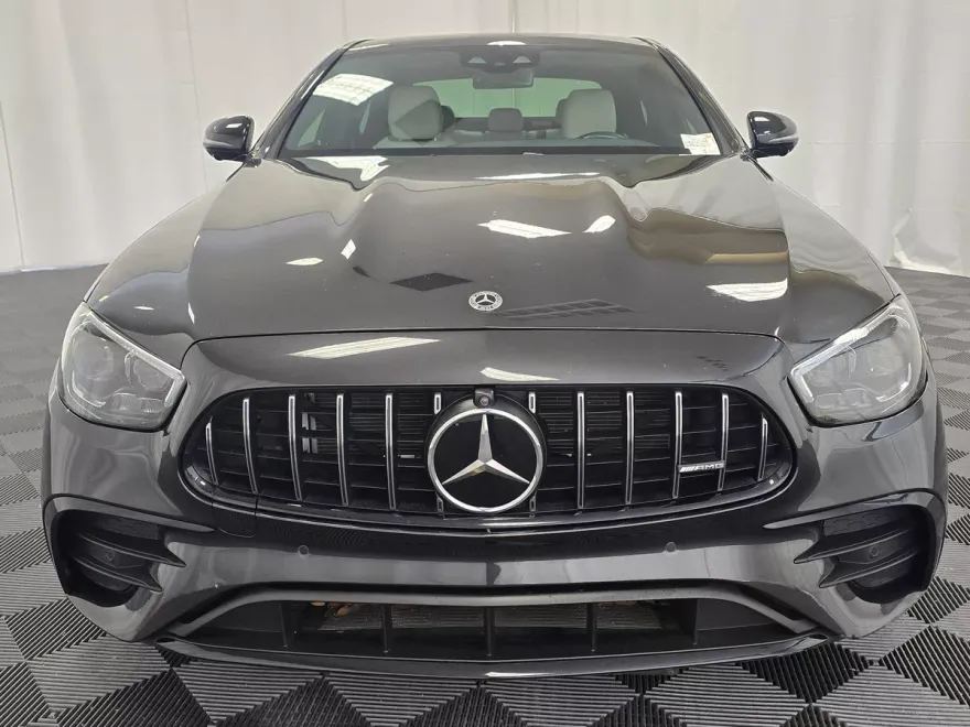 2022 Mercedes Benz E AMG 53 photo 1