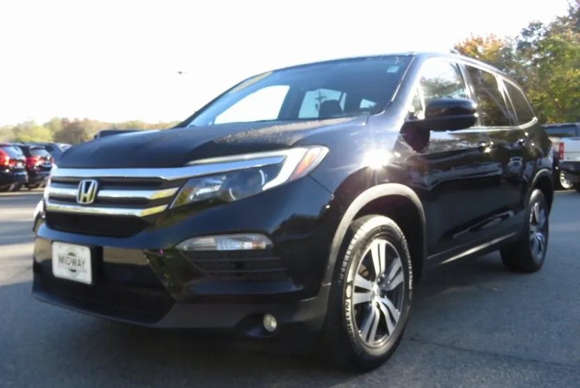 2017 Honda Pilot EX-L photo 1