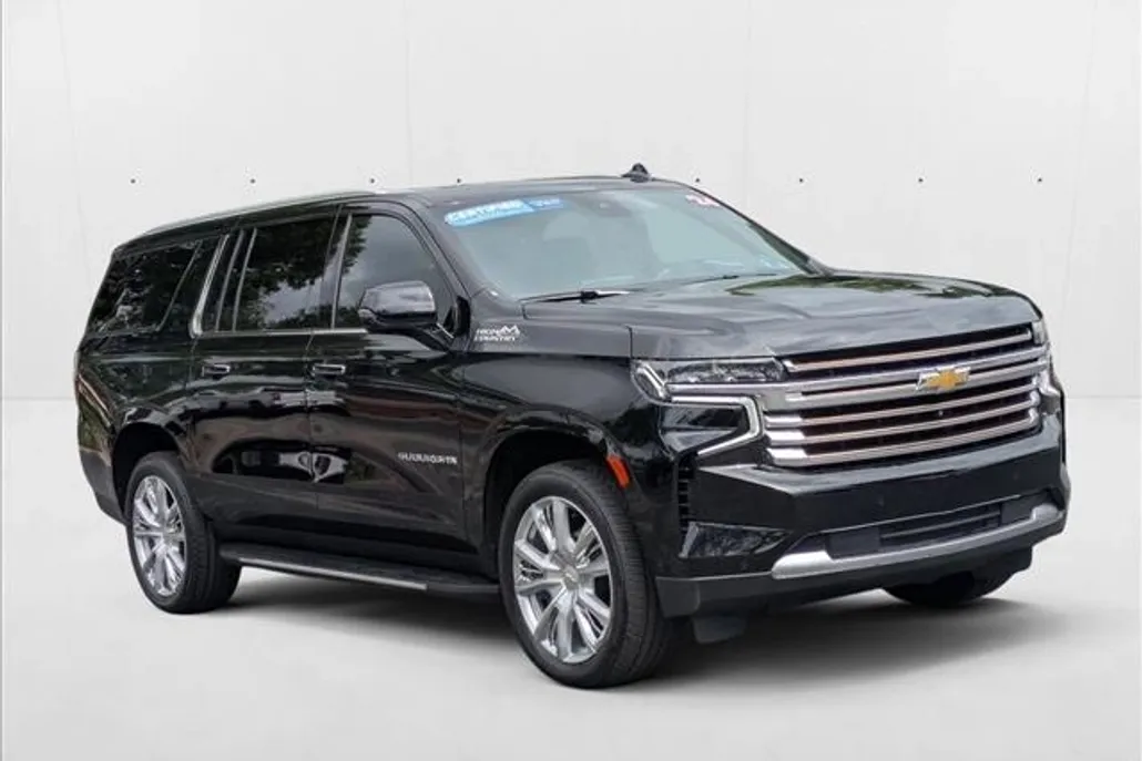 2024 Chevrolet Suburban High Country photo 1