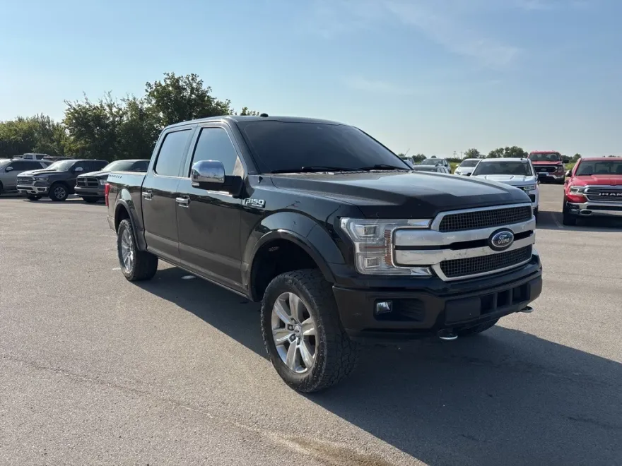 2018 Ford F-150 Platinum photo 1
