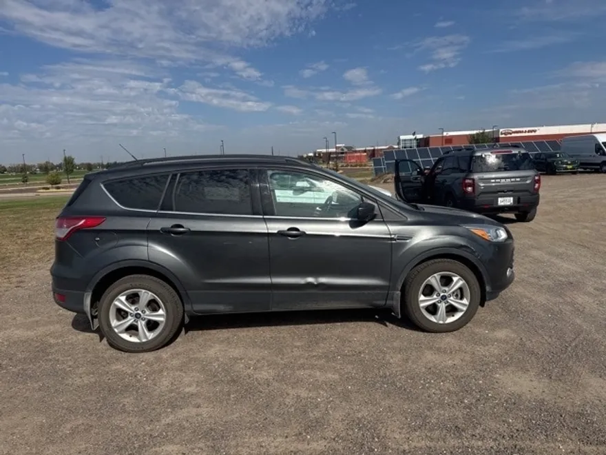 2016 Ford Escape SE photo 1