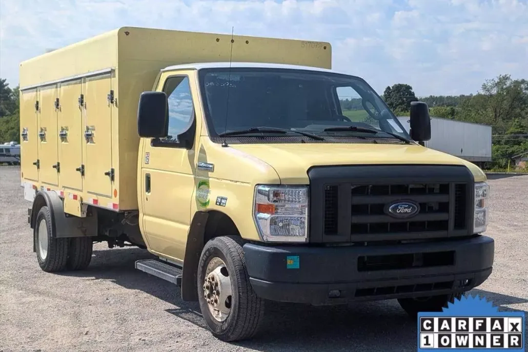 2019 Ford E-450 photo 1