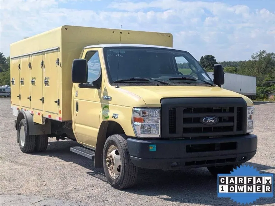2019 Ford E-450 photo 1