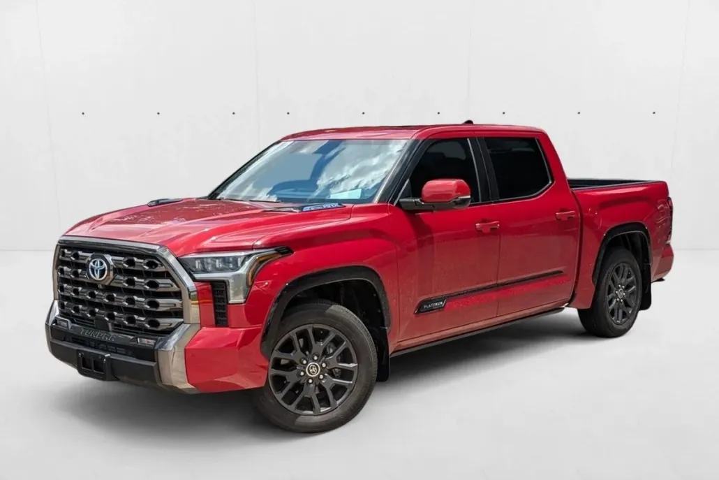 2022 Toyota Tundra Platinum photo 1