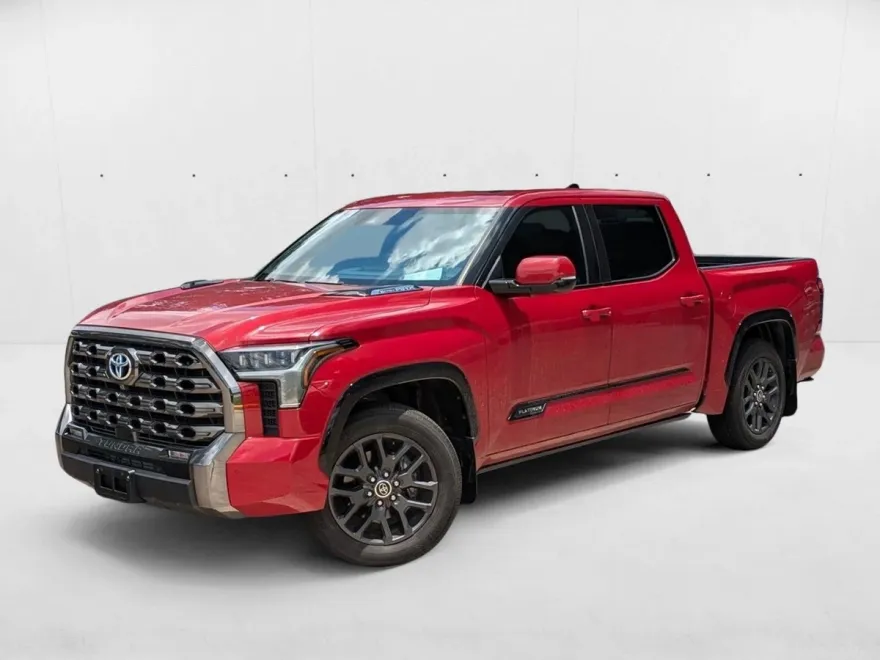 2022 Toyota Tundra Platinum photo 1