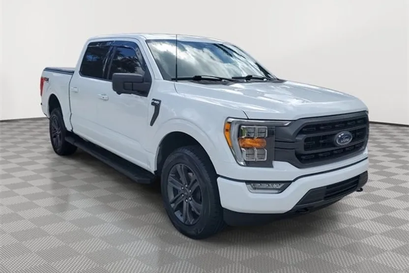 2023 Ford F-150 XL photo 1
