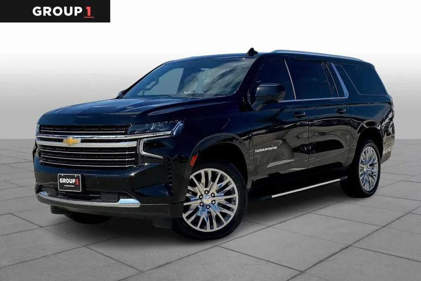 2024 Chevrolet Suburban LT photo 1