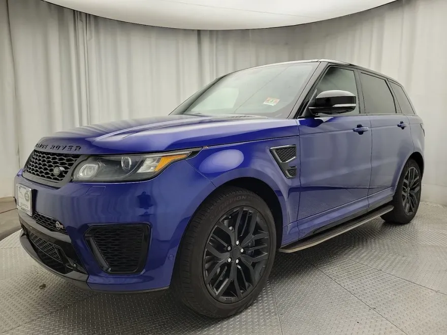 2015 Land Rover Range Rover Sport SVR photo 1