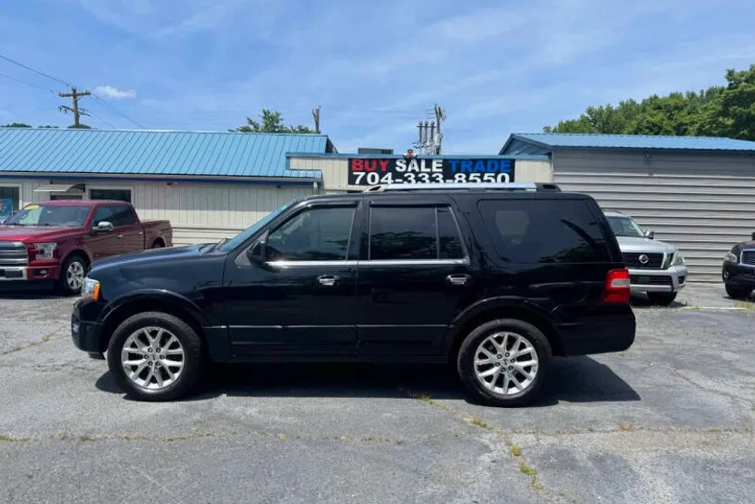 2016 Ford Expedition Limited photo 1
