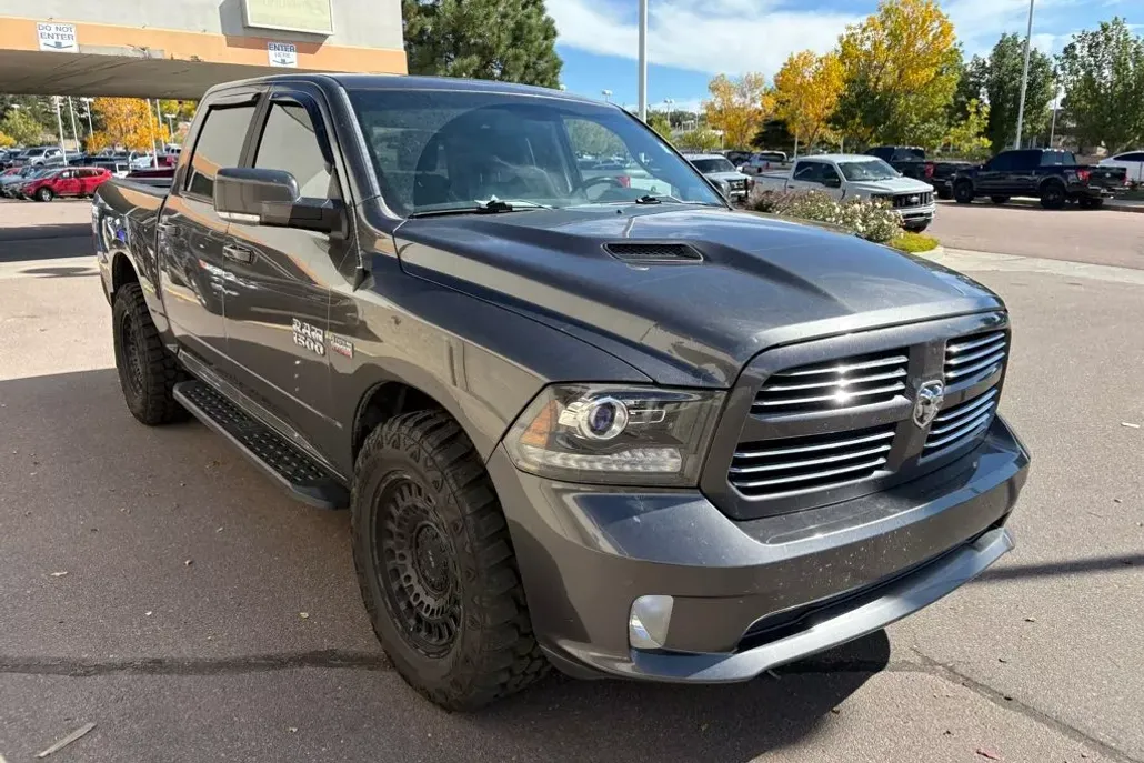 2017 Ram 1500 Sport photo 1