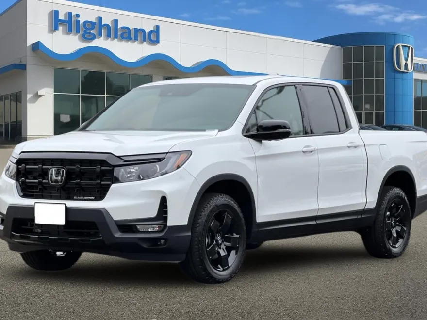 2025 Honda Ridgeline Black Edition photo 1