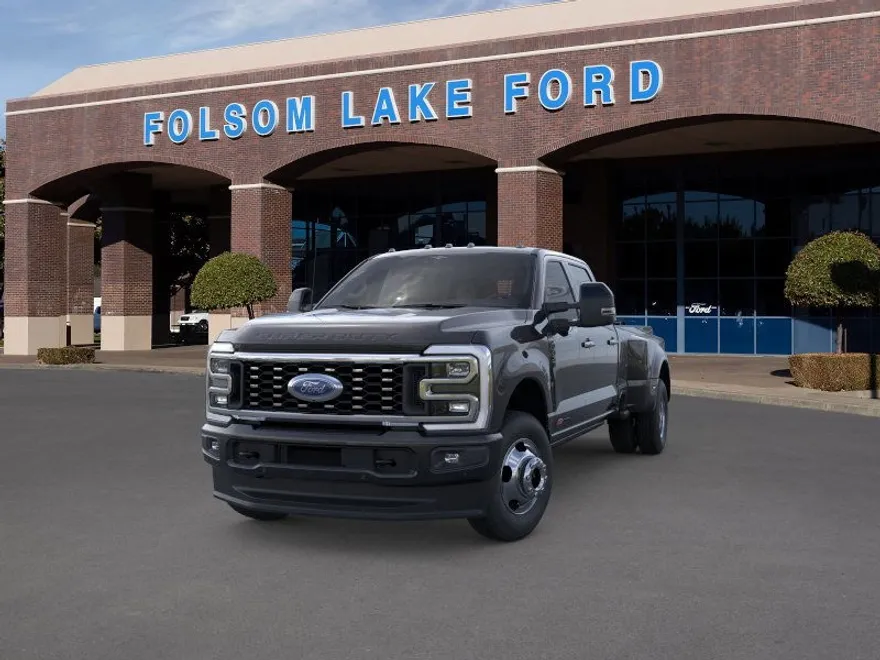 2026 Ford F-350 Platinum photo 1
