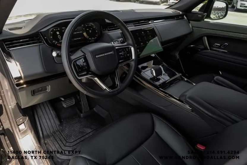 2025 Land Rover Range Rover Sport P360 S photo 1